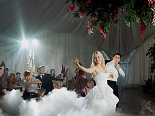 Шатер у воды "Лесные озера"