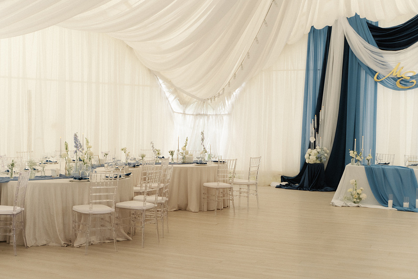 Шатер у воды "Лесные озера"