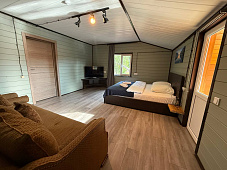 №16 на компанию до 8 гостей с баней, собственным бассейном и верандой на 8 человек